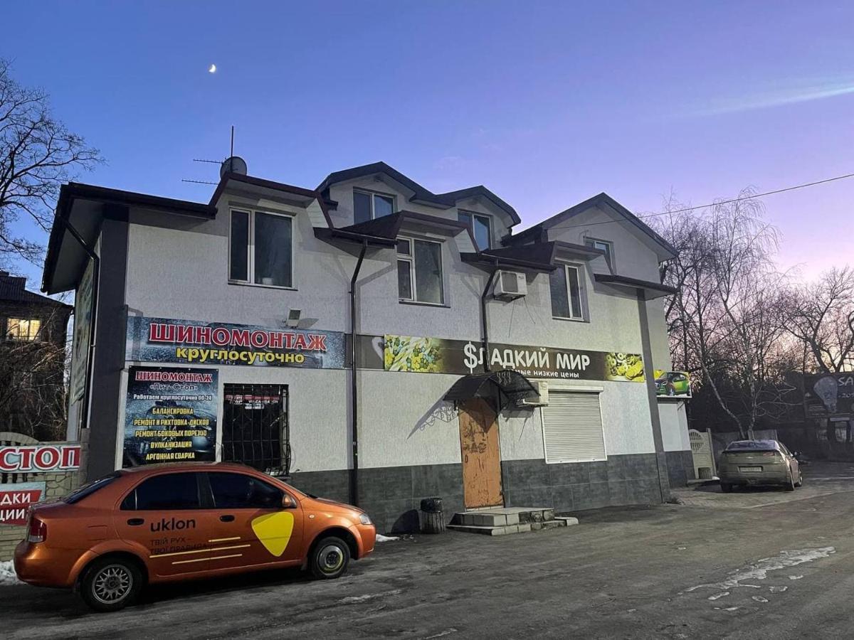 Pitstop Motel Kamjanszke Kültér fotó