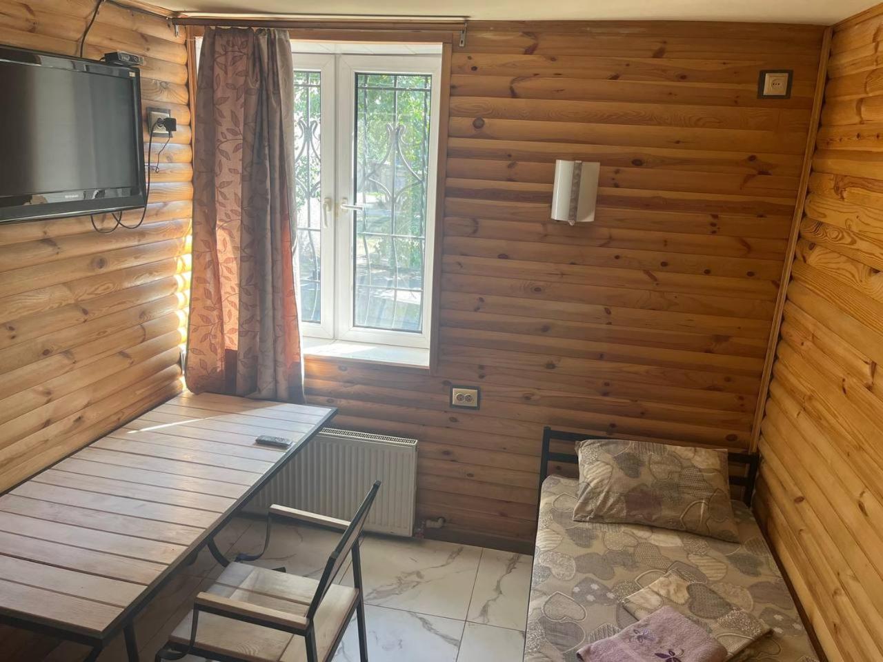 Pitstop Motel Kamjanszke Kültér fotó